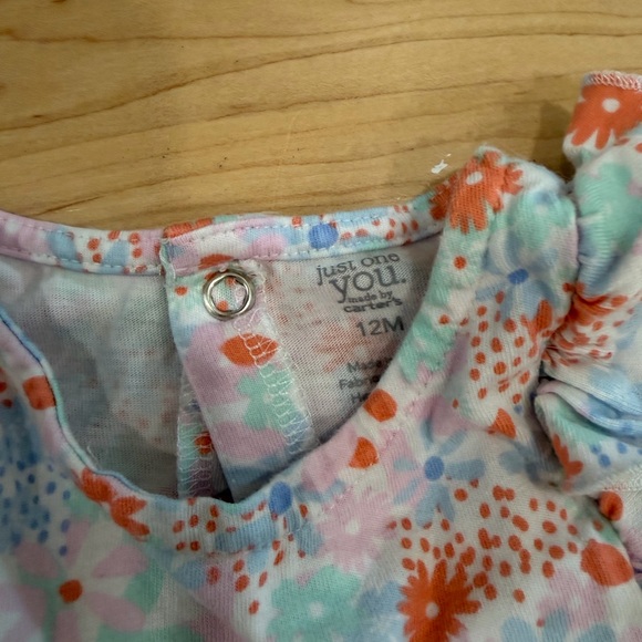 Set of 4 Baby Rompers and Dresses - Picture 7 of 9